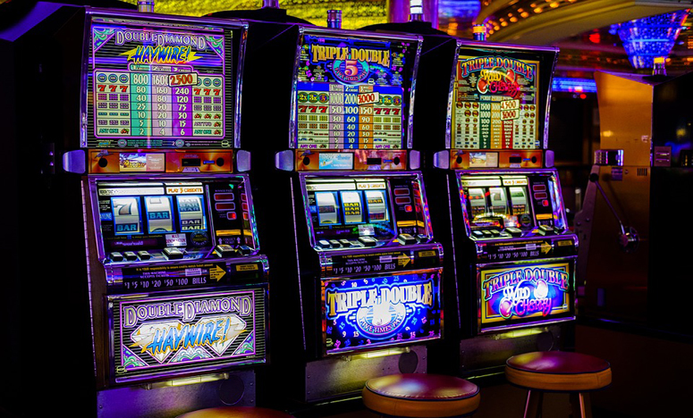How To Play Baccarat And Win